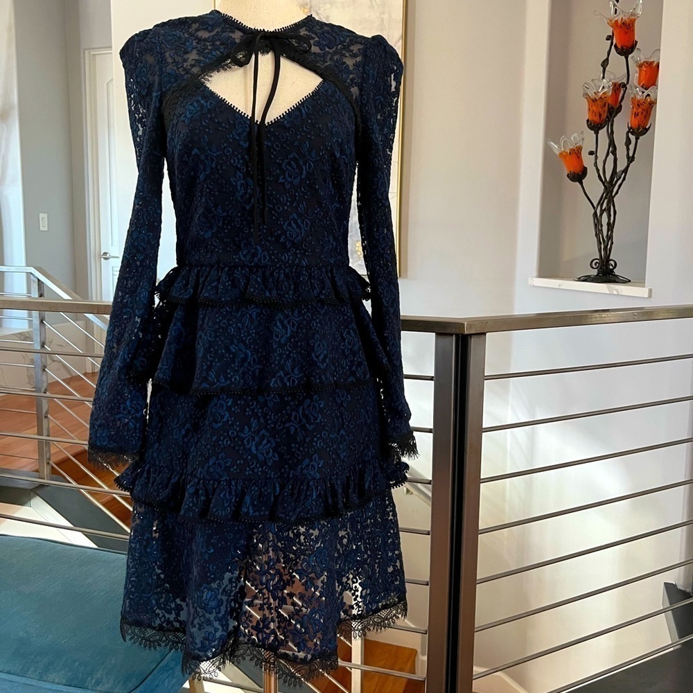Monique Luillier Tie Neck Lace Dress